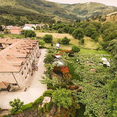 Hotel Ribera Del Corneja Navacepedilla de Corneja Екстер'єр фото