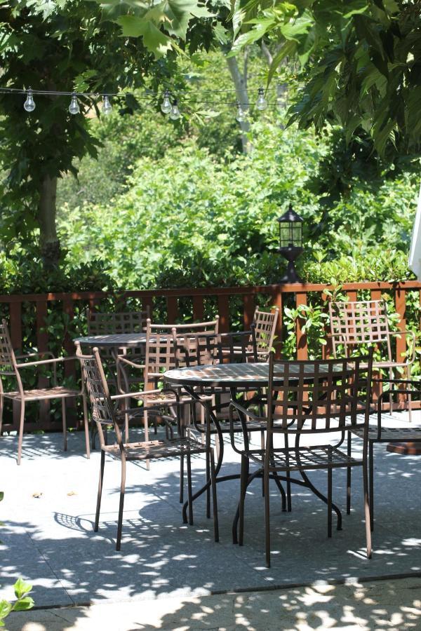 Hotel Ribera Del Corneja Navacepedilla de Corneja Екстер'єр фото