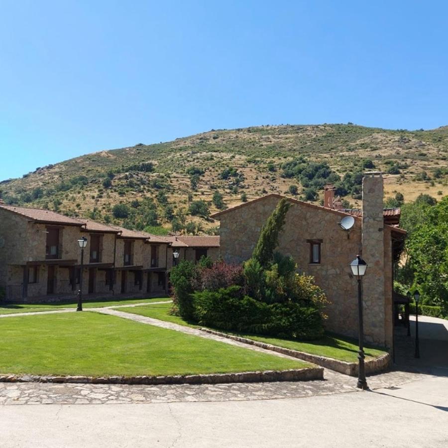 Hotel Ribera Del Corneja Navacepedilla de Corneja Екстер'єр фото
