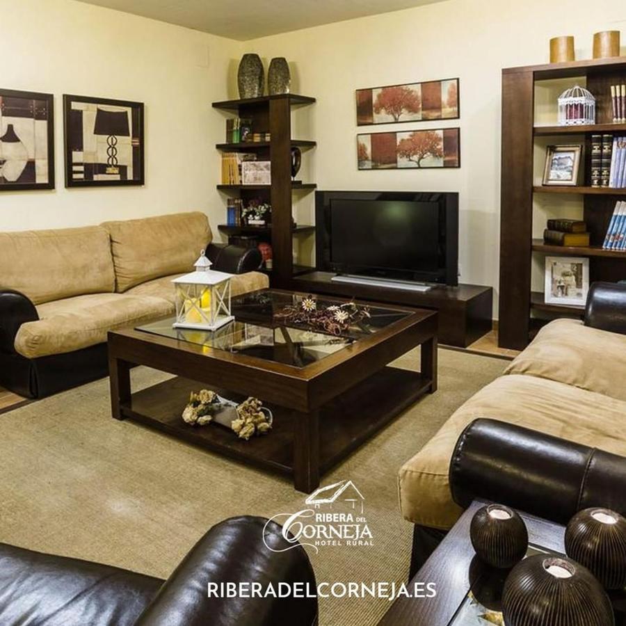 Hotel Ribera Del Corneja Navacepedilla de Corneja Екстер'єр фото