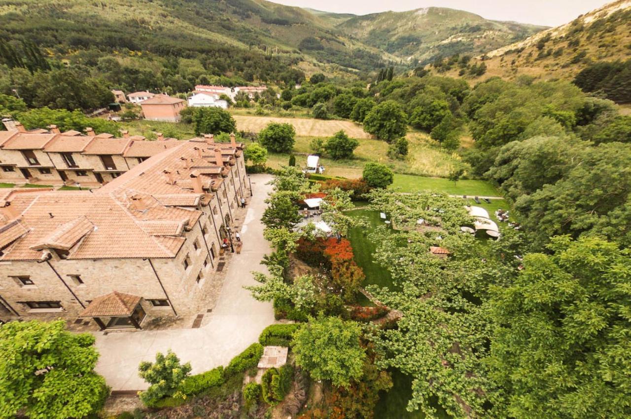 Hotel Ribera Del Corneja Navacepedilla de Corneja Екстер'єр фото
