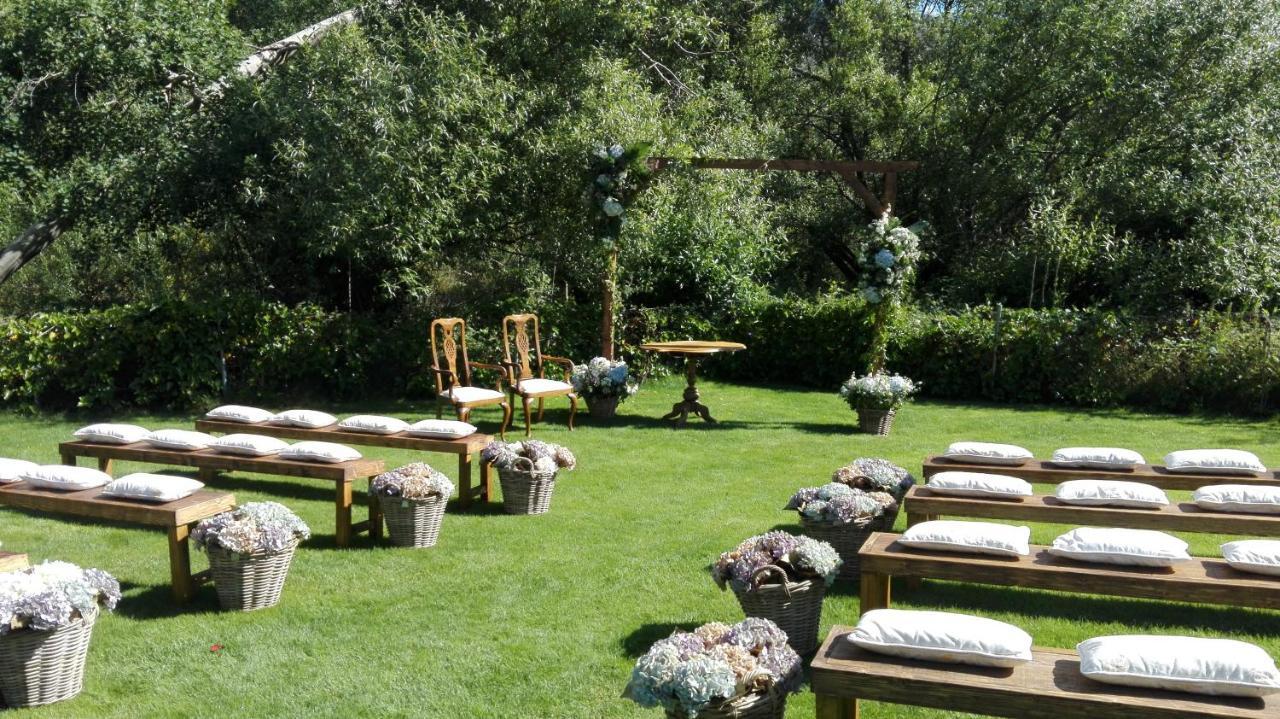 Hotel Ribera Del Corneja Navacepedilla de Corneja Екстер'єр фото